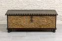 Indyjski rzeźbiony kufer ozdobny w orientalnym stylu