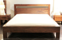Nowoczesne łóżko drewniane z Indii 140x200 cm