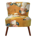 Żólty fotel retro w kwiaty w angielskim stylu