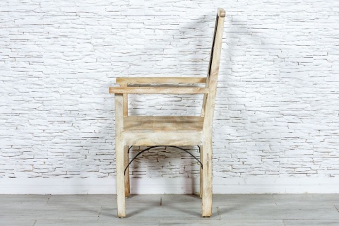 Indyjskie drewniane duże krzesło z podłokietnikami