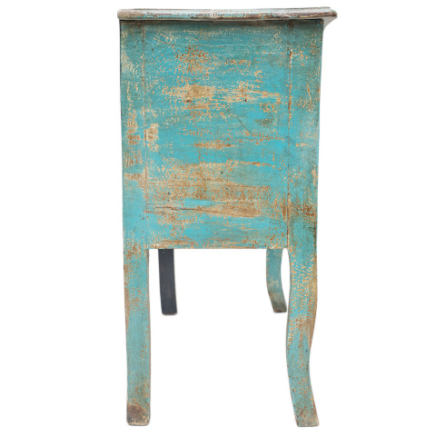 Niebieska przecierana komoda na nóżkach w stylu orientalnym