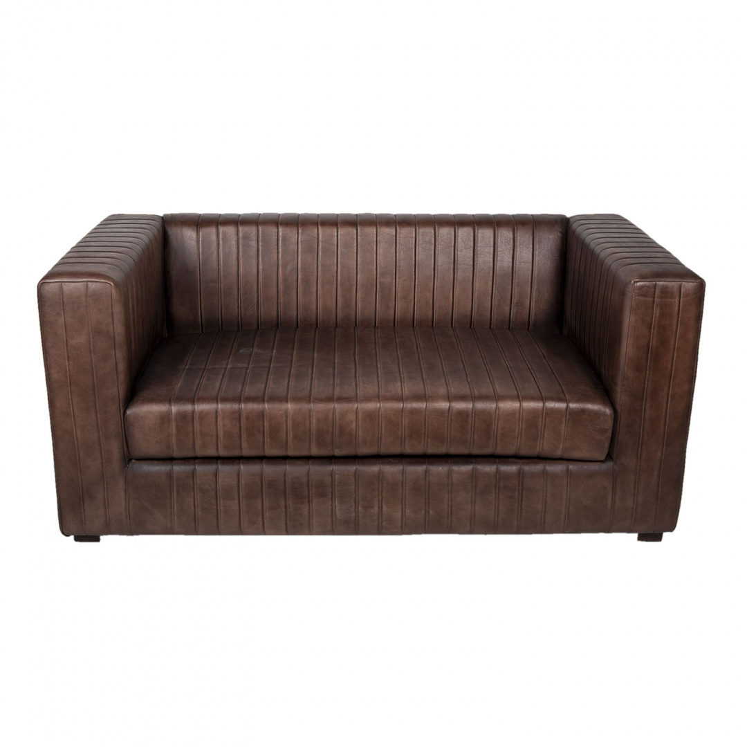 Brązowa sofa skórzana w stylu retro