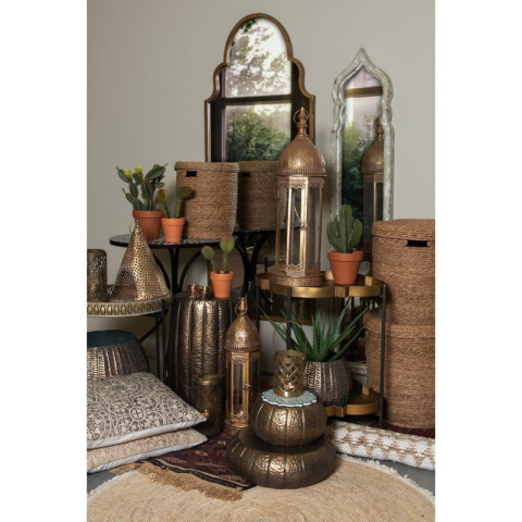 Przecierane lustro vintage w ozdobnej ramie