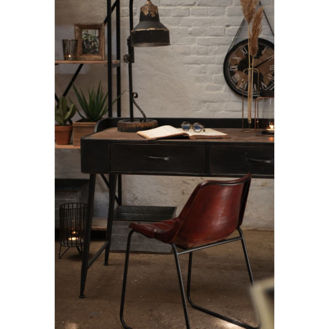 Skórzane krzesło industrialne na metalowych nogach 1