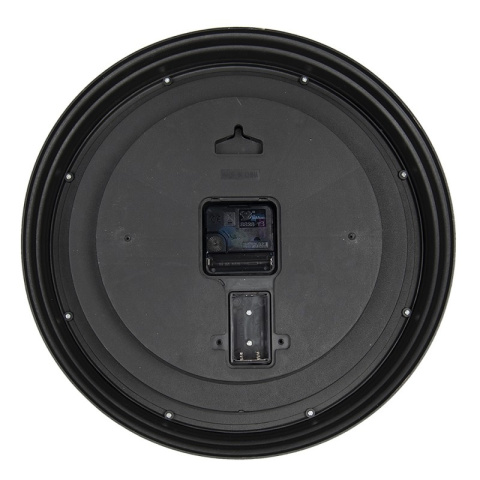 Postarzany zegar ścienny z ozdobnymi trybami