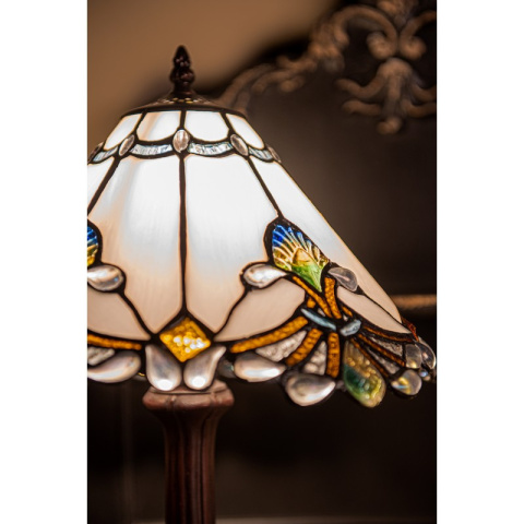 Biała lampa witrażowa stołowa TIFFANY Clayre & Eef