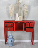 Czerwona orientalna konsola w stylu chińskim