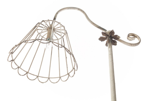 Rustykalna metalowa lampa podłogowa LAMALI ALURO