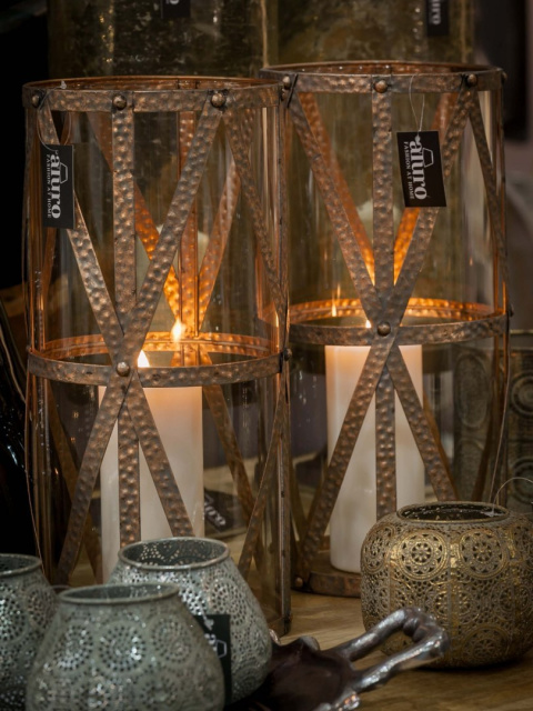 Designerski metalowy lampion HERMES ALURO