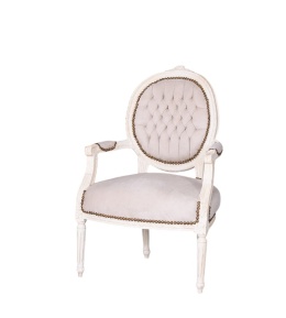 Beżowy fotel tapicerowany z podłokietnikami Ludwik XVI